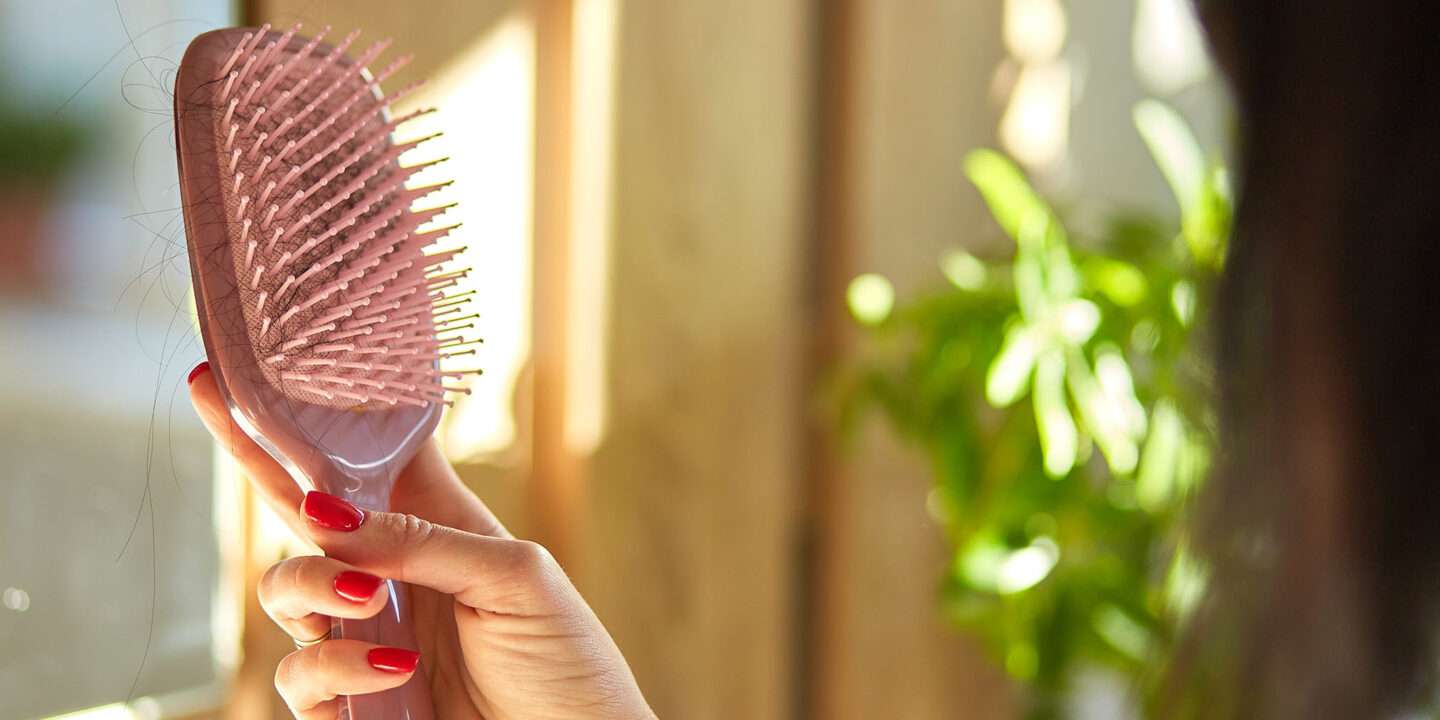 Tips to Prevent Seasonal Hair Loss in Autumn